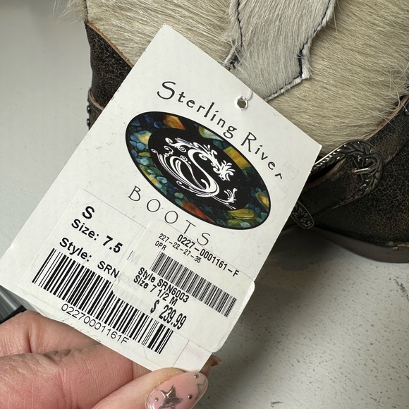 Sterling River Cowhide Harness Women’s 7.5 Western Ankle Boots Hair On Hide - Picture 6 of 10
